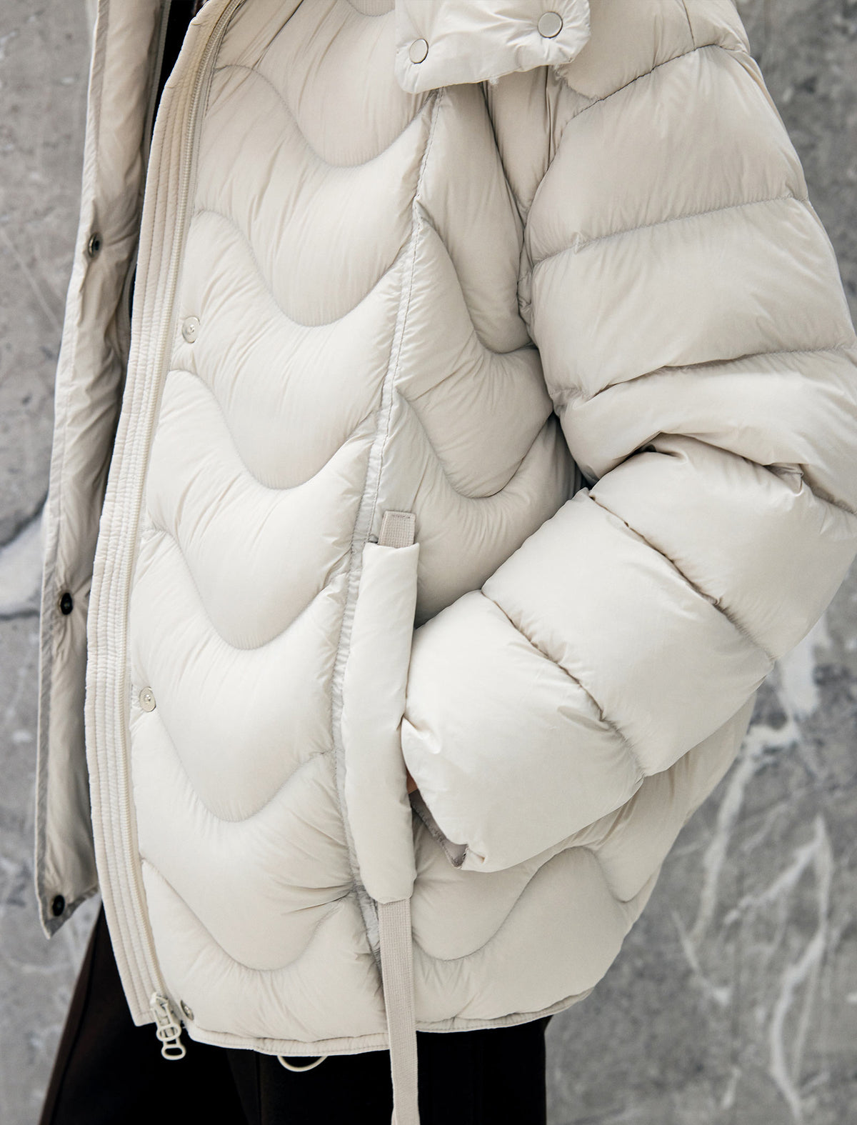 Wave-Quilted Hooded Drawstring Cropped Puffer Jacket