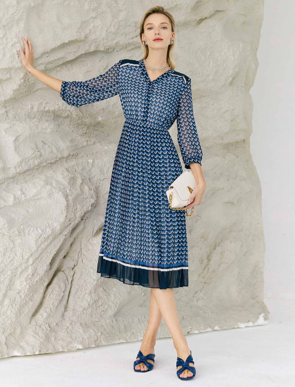 Blue Wave Print Pleated Dress