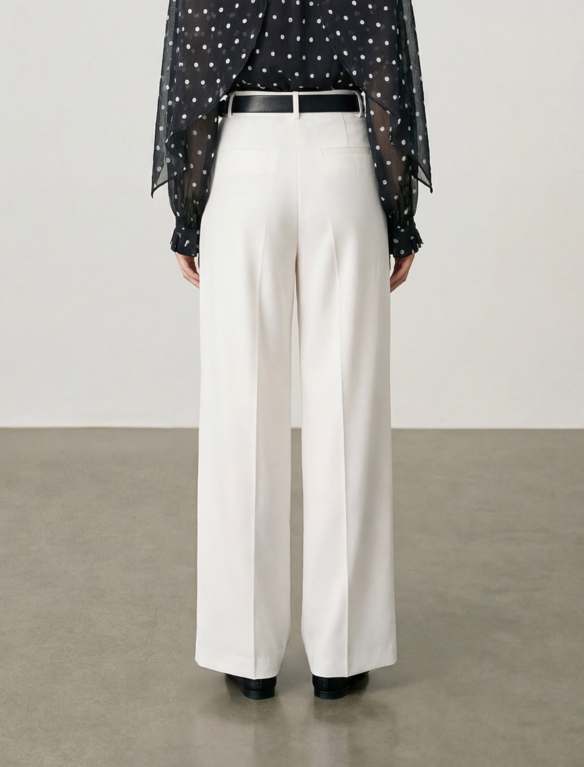 Crisp White Wide-Leg Tailored Pants