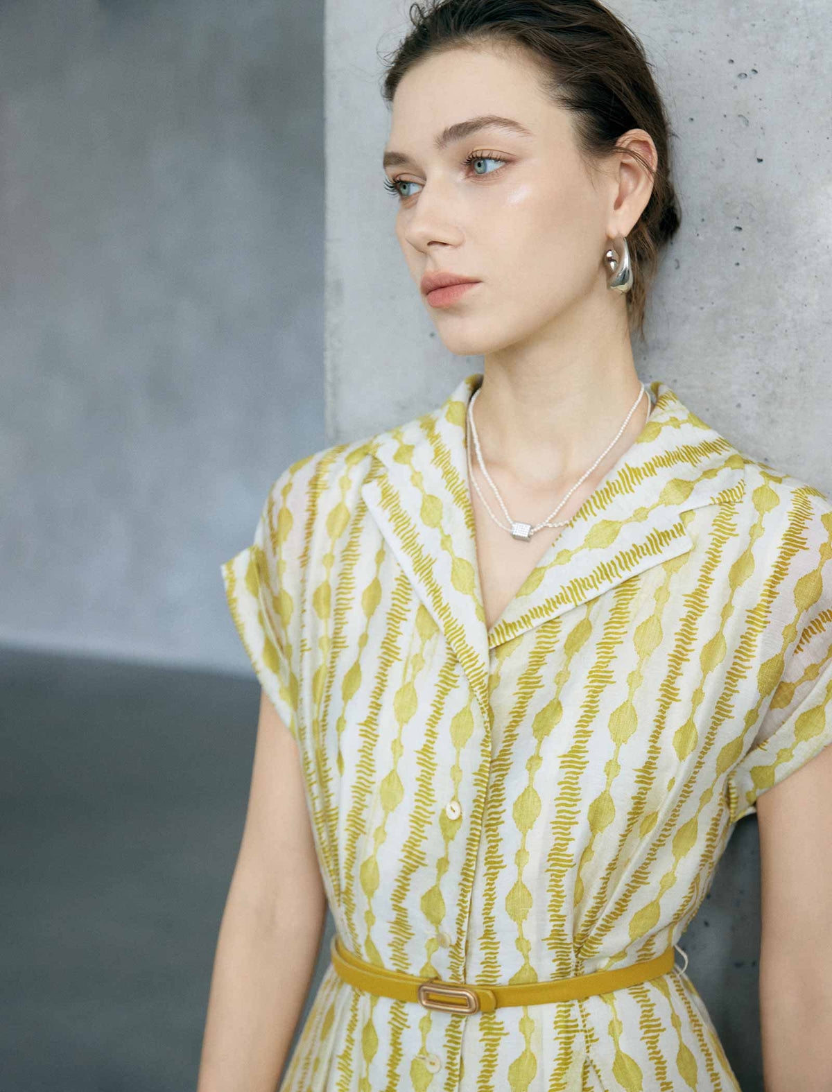 Yellow Geometric Print Lapel Cap Sleeve Belted Shirt Midi Dress
