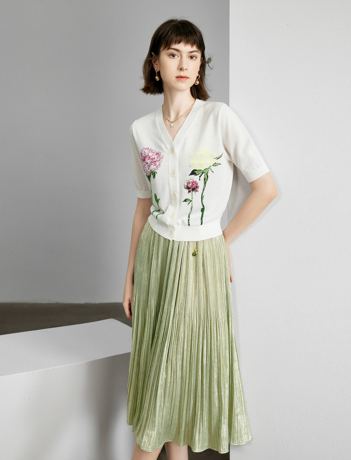 Solid Color Pleated Midi Skirt