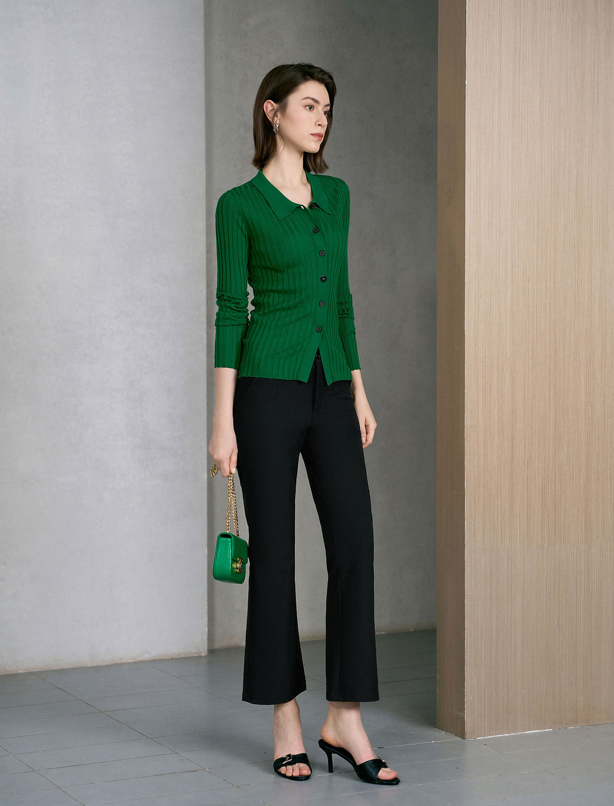 Black Slim Bootcut Close-Fit Ankle-Length Trousers