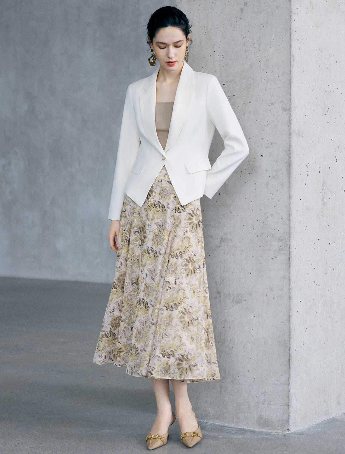Notched Lapel Long Sleeve Blazer