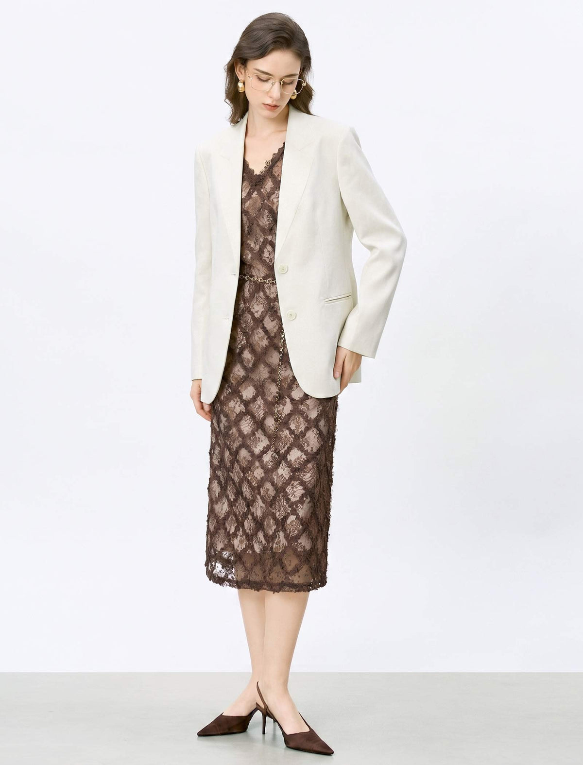 The Essential Cream Blazer | Single-Breasted Tailored Fit