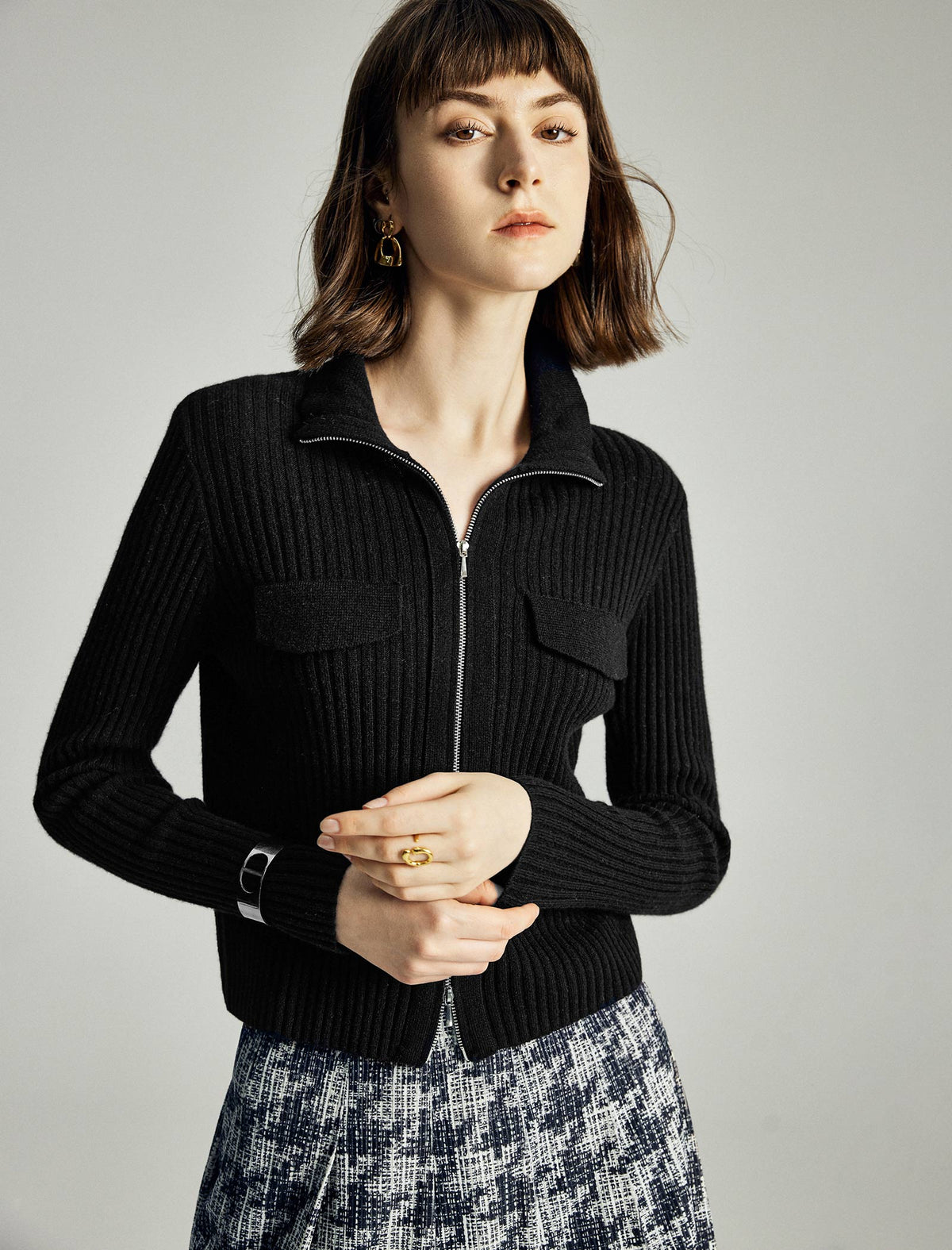 Wool Blend Zip Up Ribbed Knit Cardigan