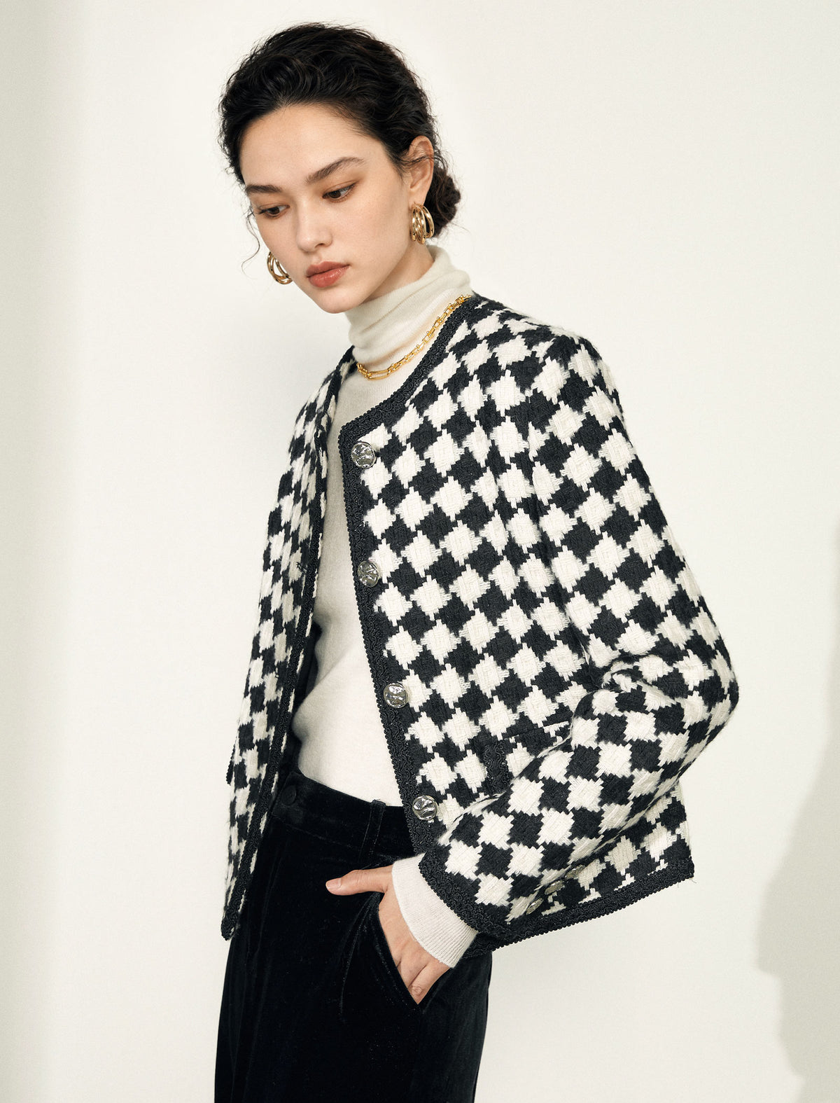 Classic Plaid Cropped Jacket