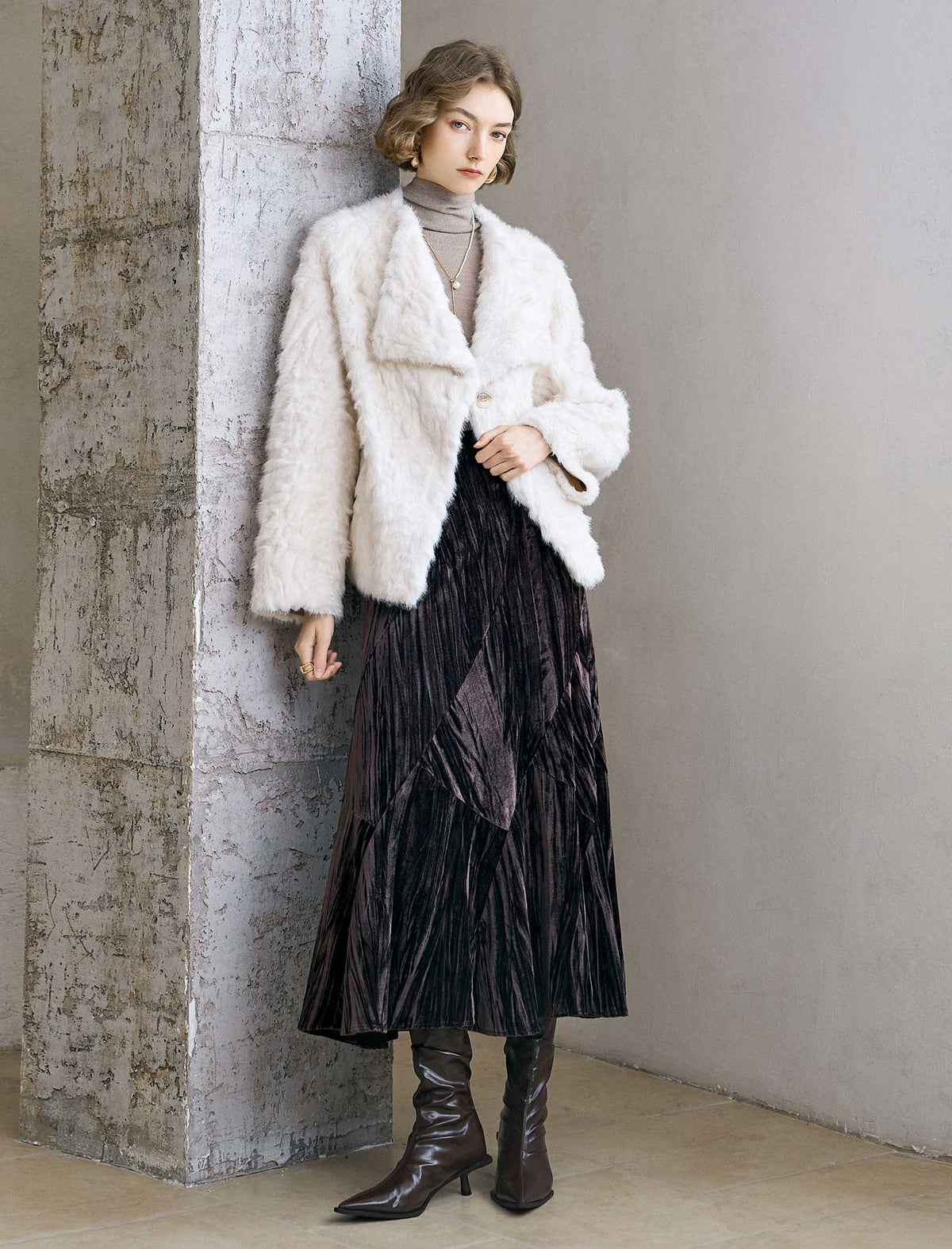 Single-Button Faux Fur Cropped Jacket