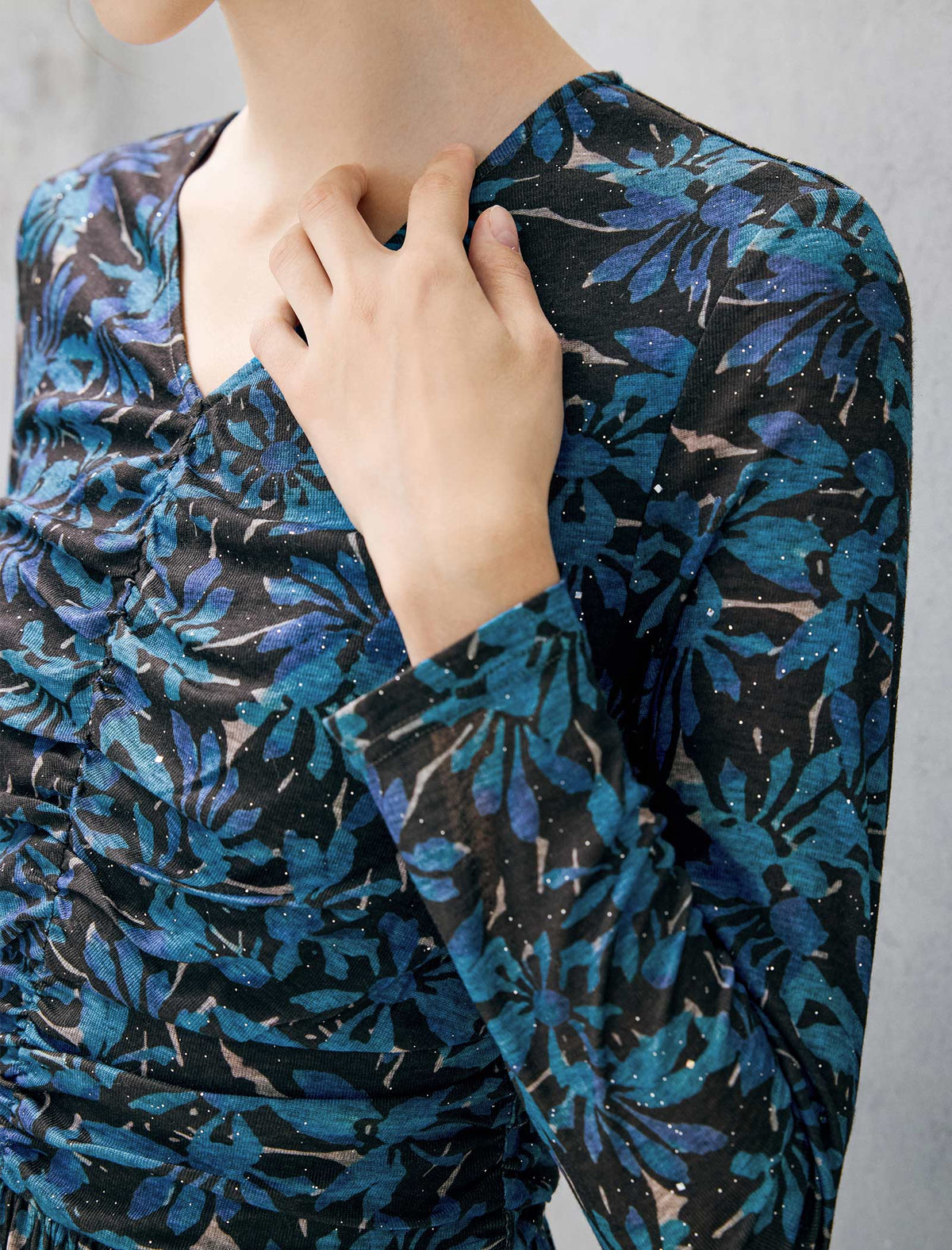 Floral Print V-Neck Long Sleeve Fitted Dress