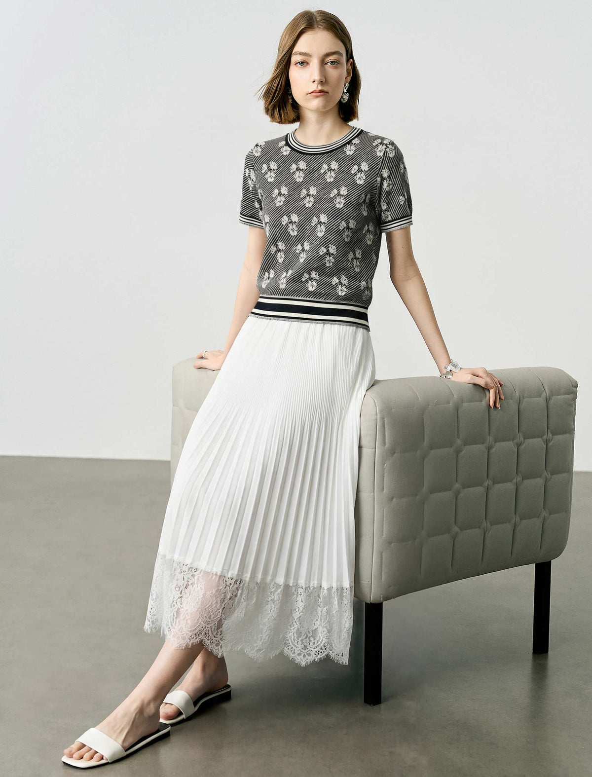 Floral Jacquard Short-Sleeve Knit Top