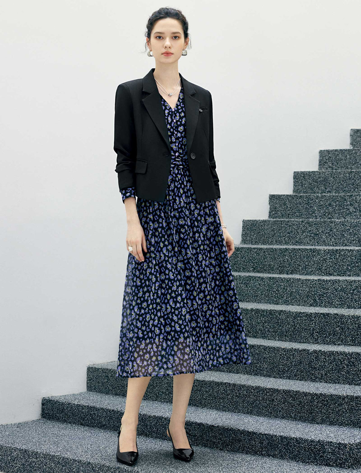Notched Lapel Long Sleeve Blazer