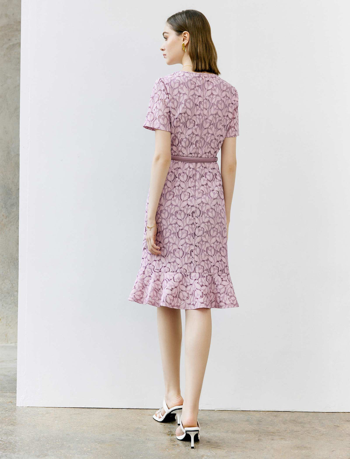 Lilac Lace Mermaid-Hem Dress