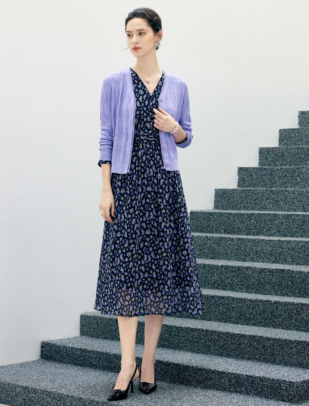 Floral Print V-Neck Long Sleeve Midi Dress