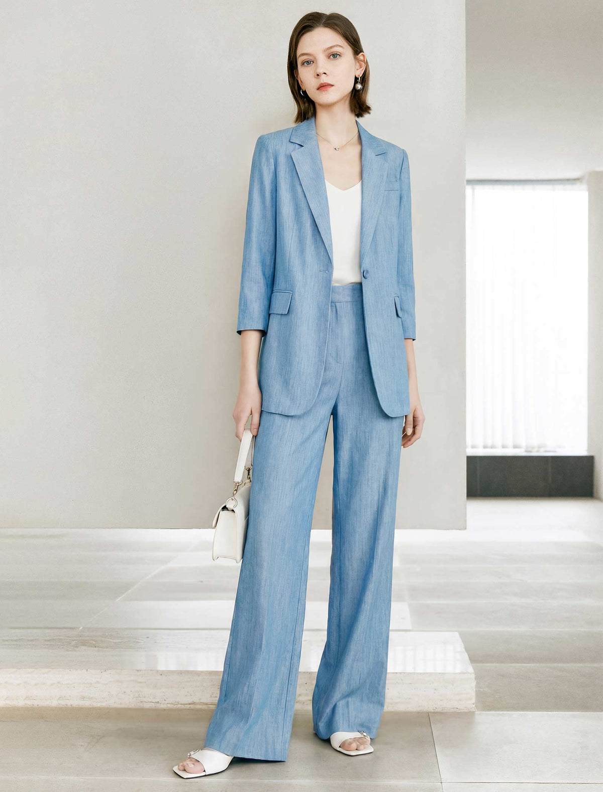Lightweight Linen-Blend 3/4 Sleeve Blazer