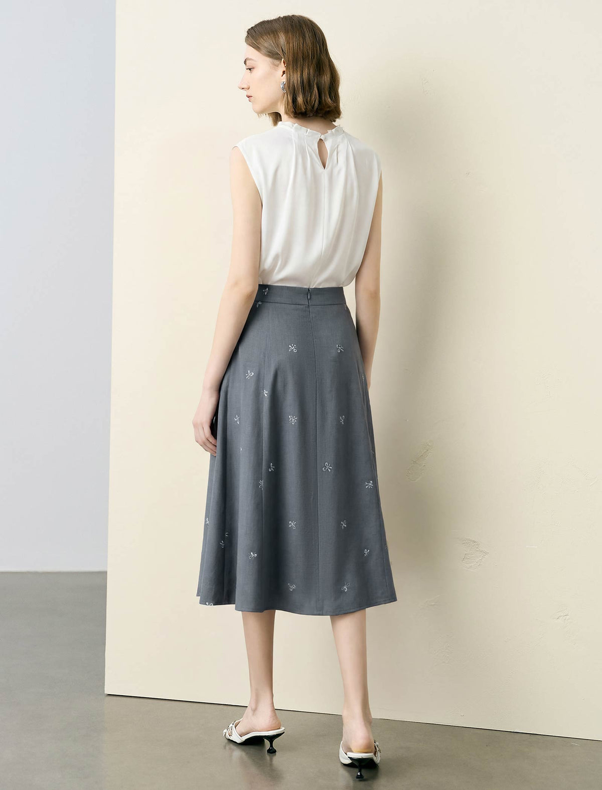 Grey Mini Bow Embroidery A-Line Midi Skirt
