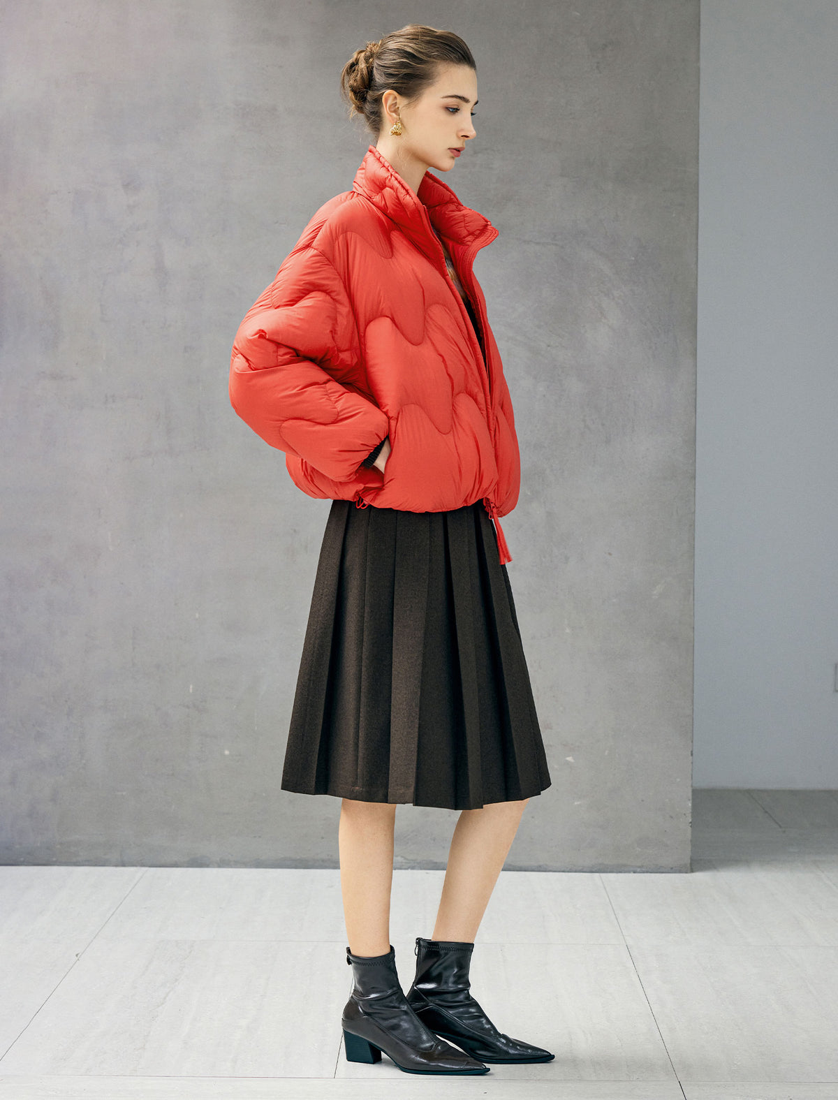 Wave-Quilted Stand-Collar Balloon-Sleeve Cropped Puffer Jacket
