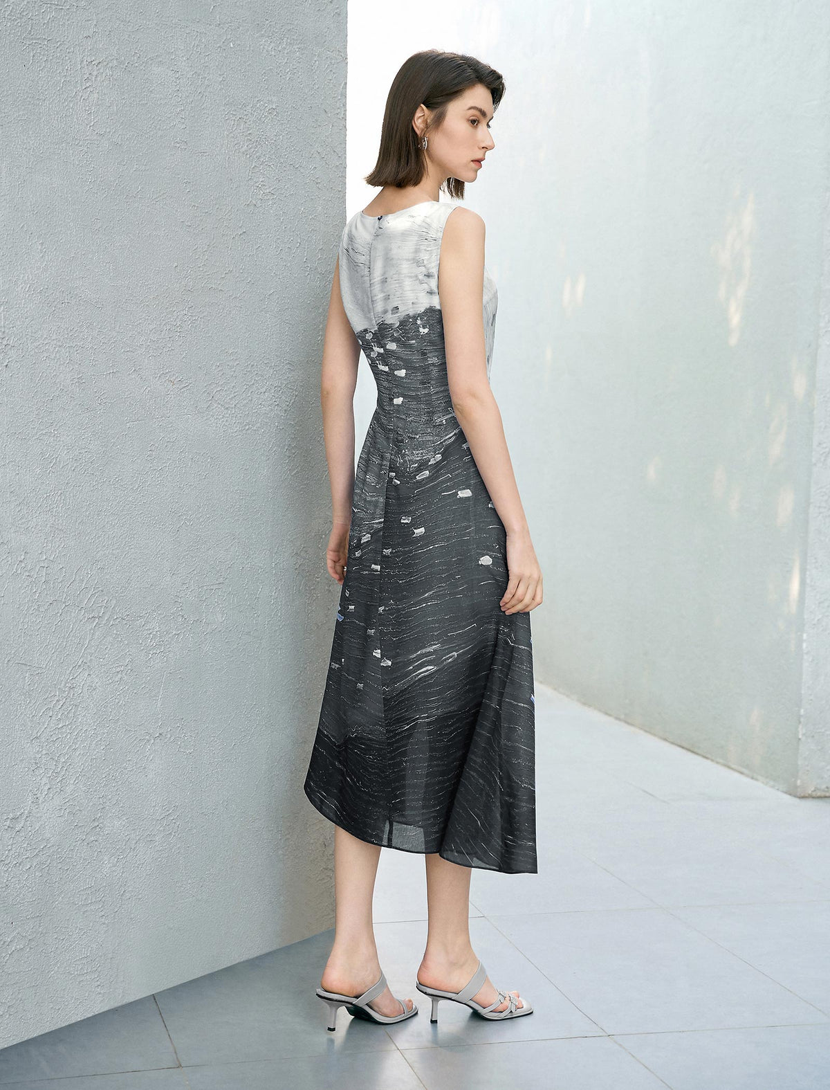 The Starry Night Sleeveless Midi Dress