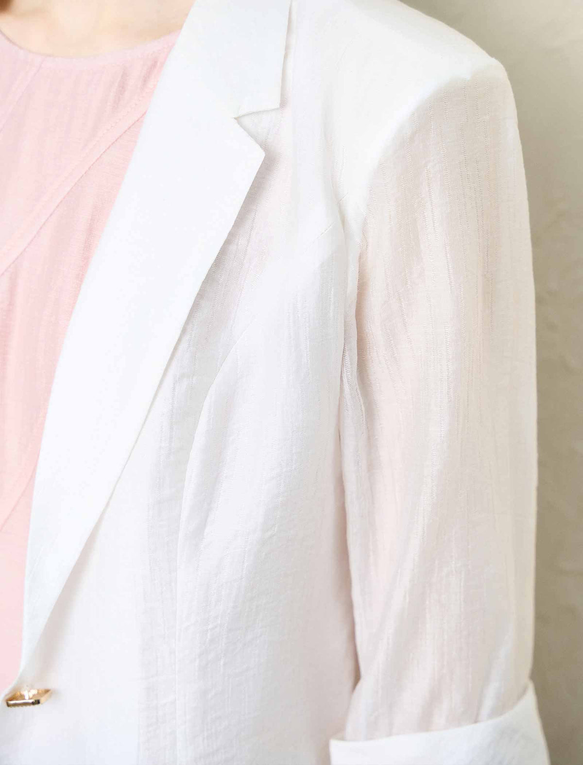 Light Tencel Three-Quarter Sleeve Blazer
