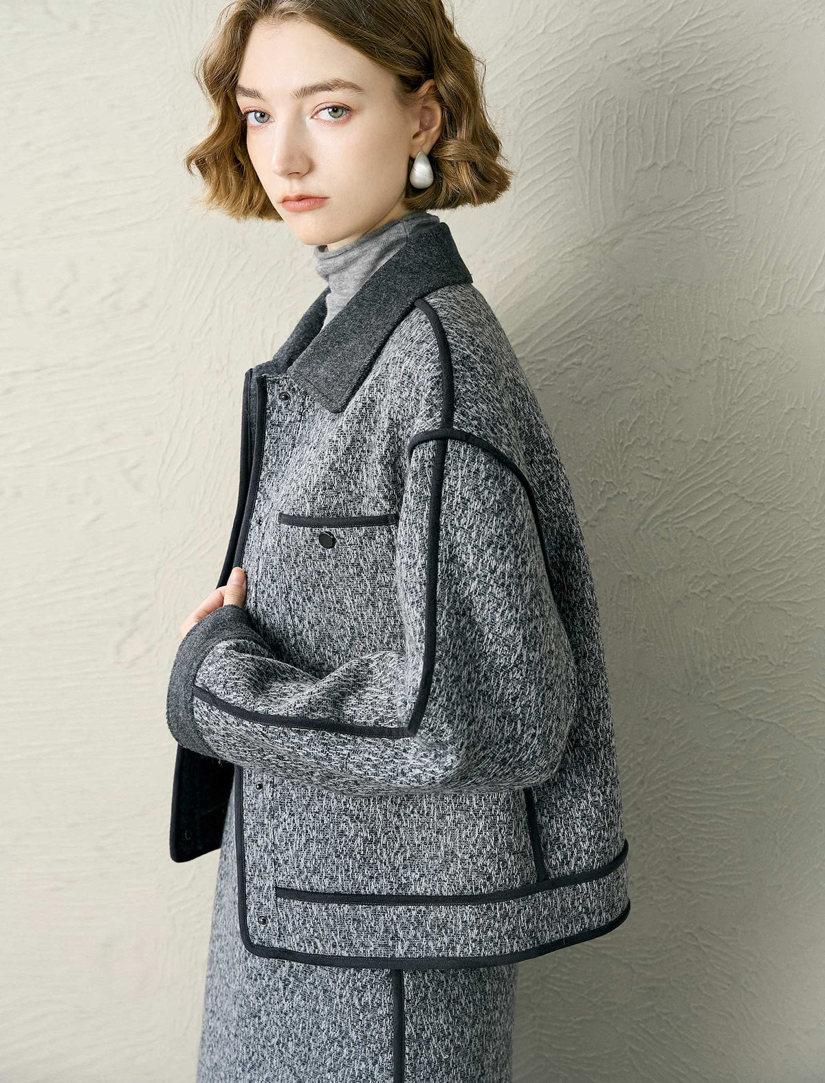 Tweed Wool-Blend Contrast Trim Jacket