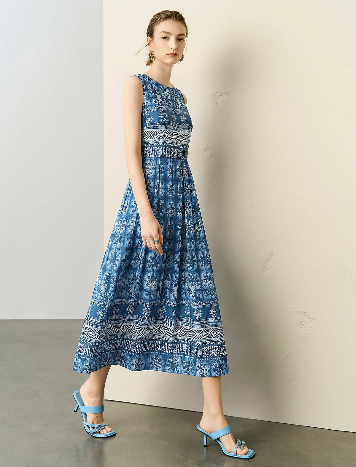 Blue Batik Print Sleeveless Midi Dress