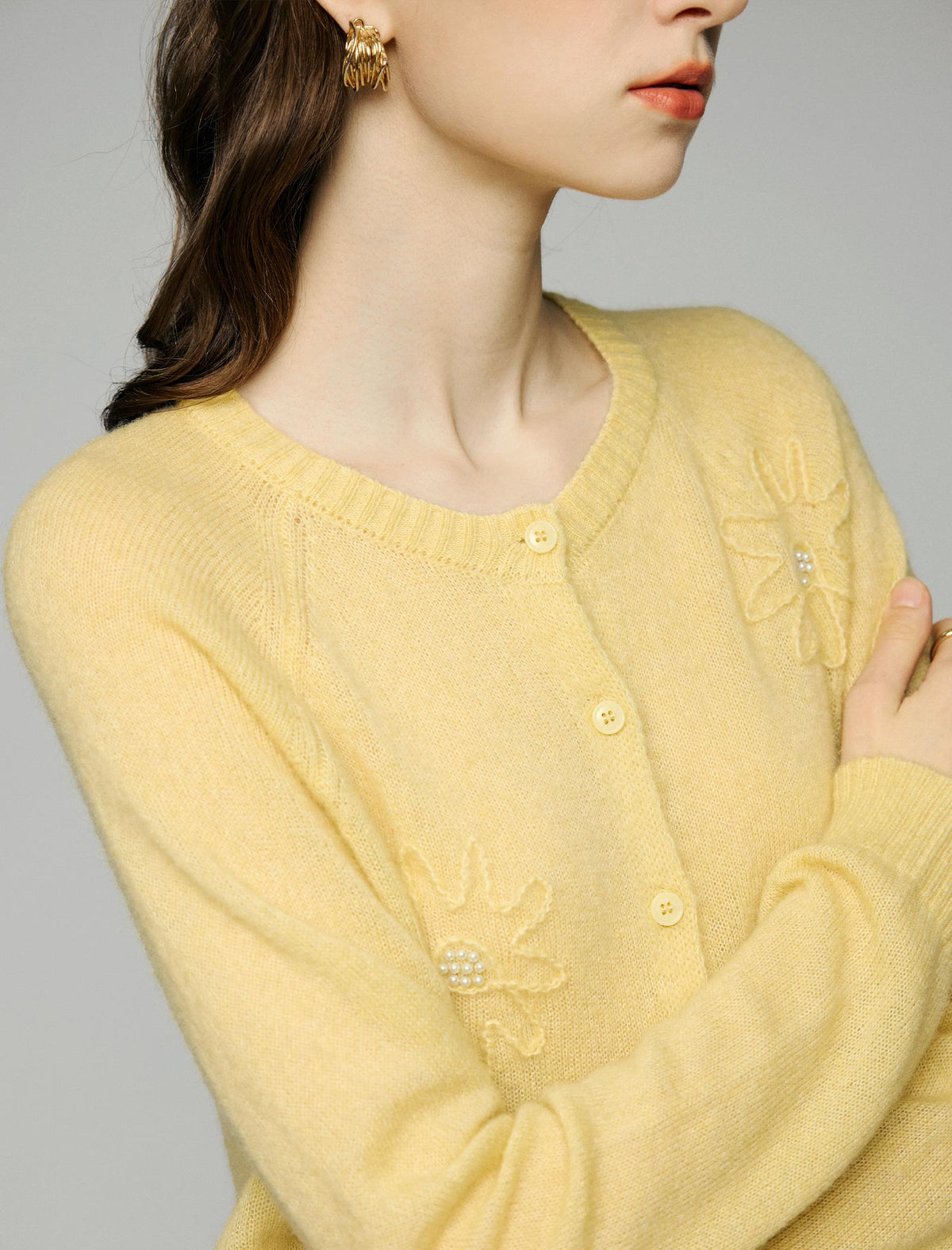Wool Blend Floral Applique Pearl-Embellished Raglan-Sleeve Cardigan
