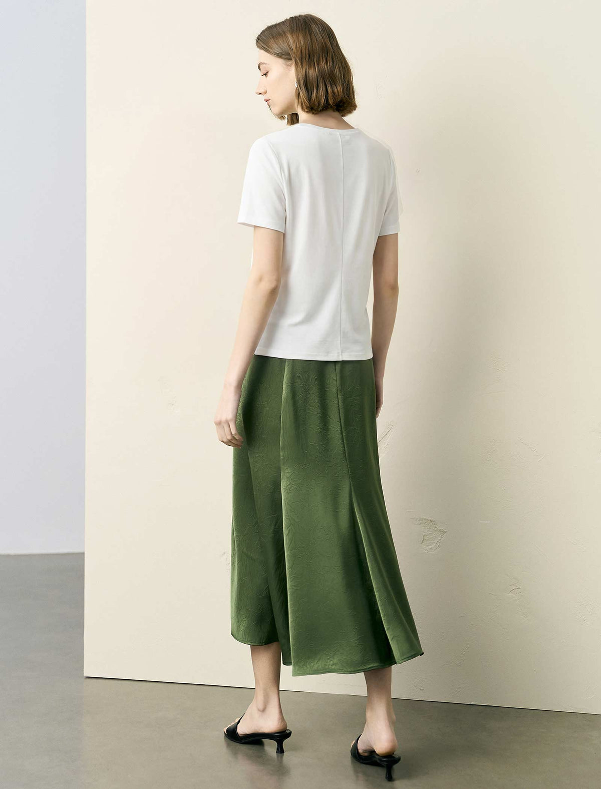 Short‑Sleeve T‑Shirt with Irregular Hem