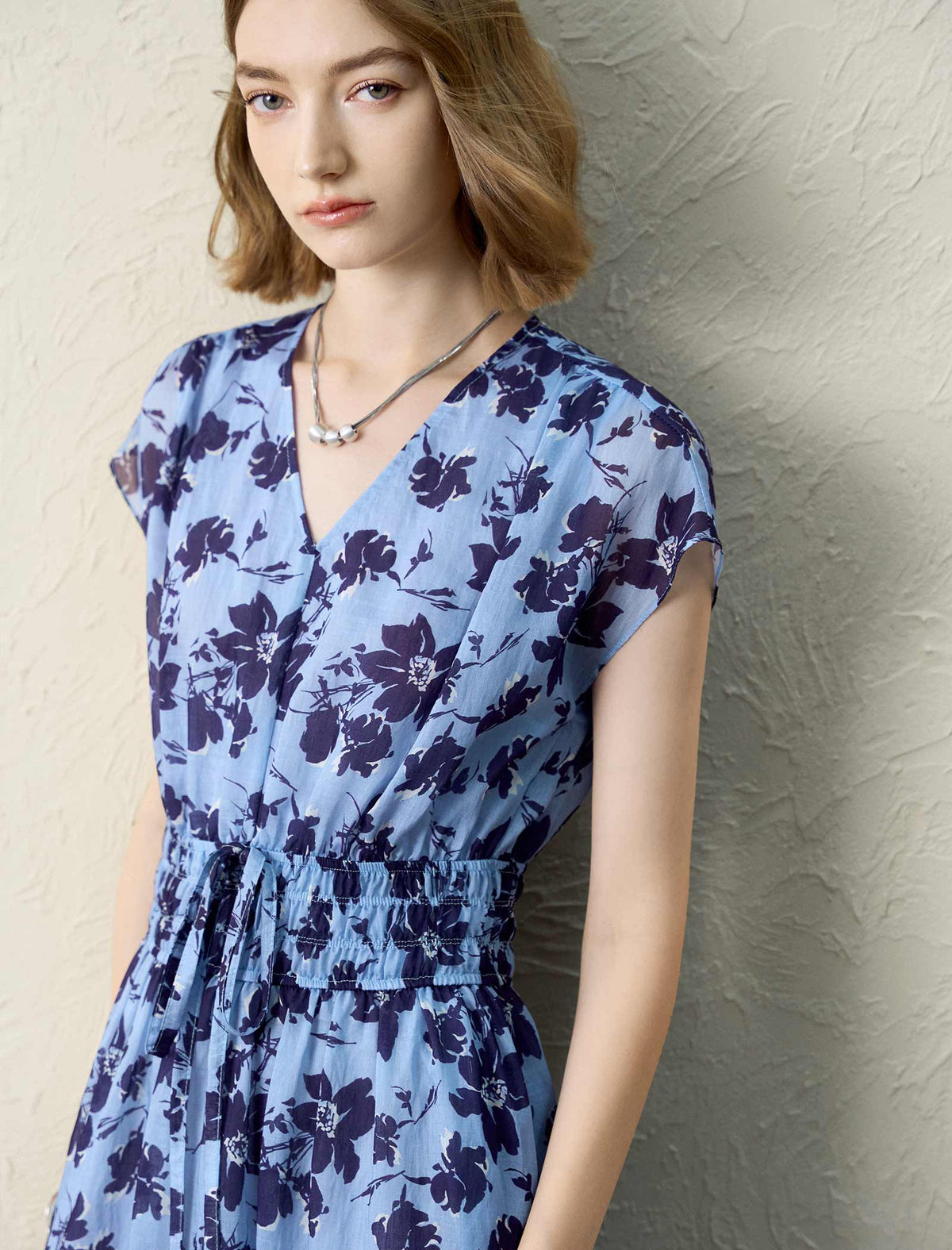 Blue Floral Print V-Neck Midi Dress