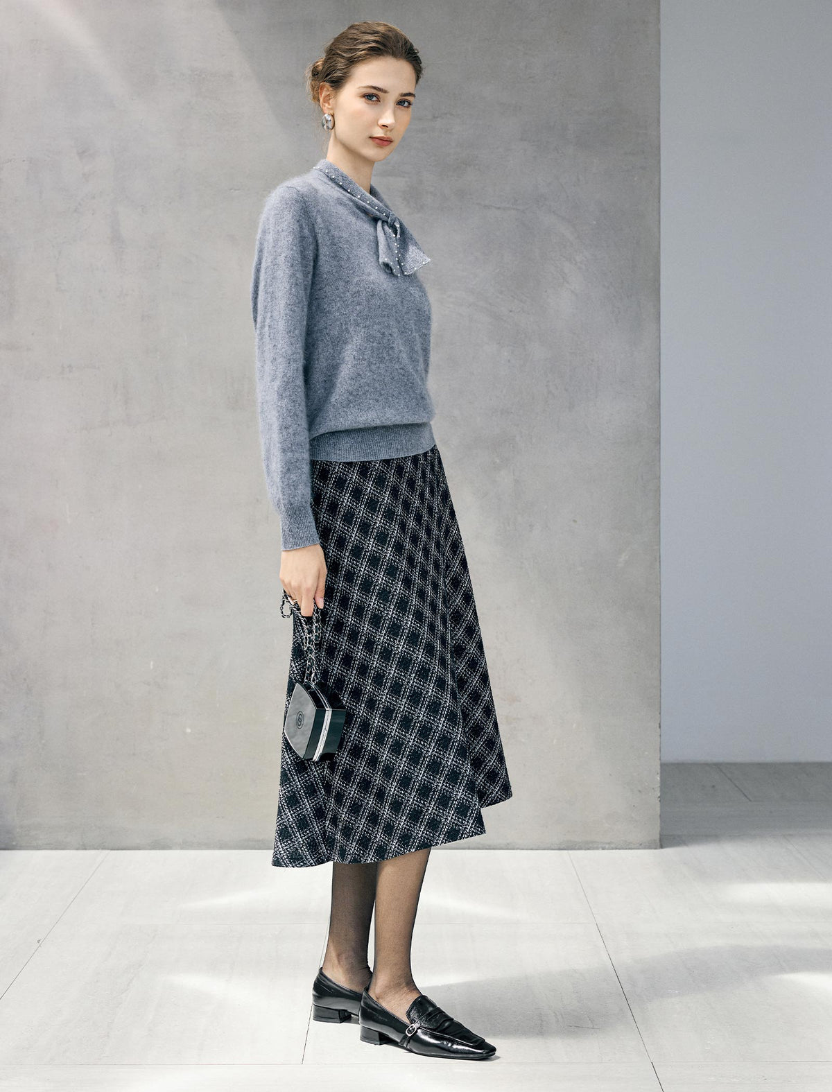 Diamond-Pattern High-Waist Mermaid Midi Skirt