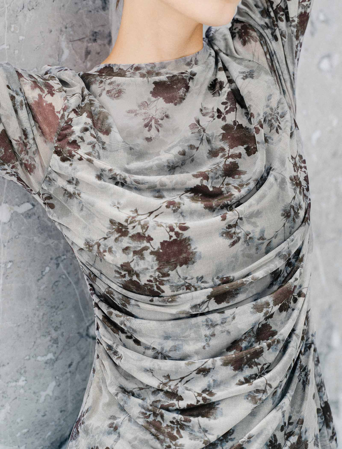 Vintage Floral Print Long Sleeve Ruched Top