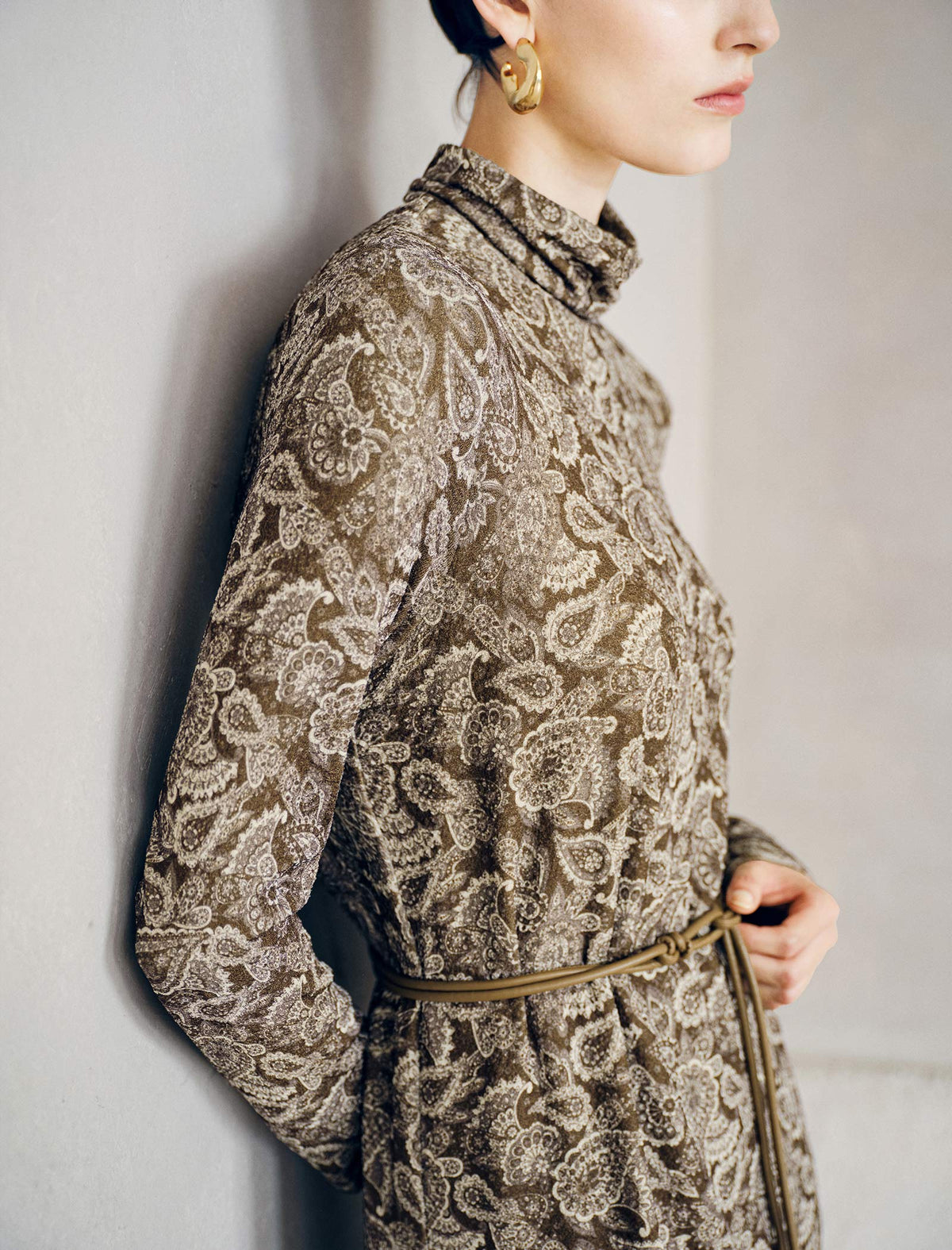 Mock Neck Paisley Belted Midi Dress