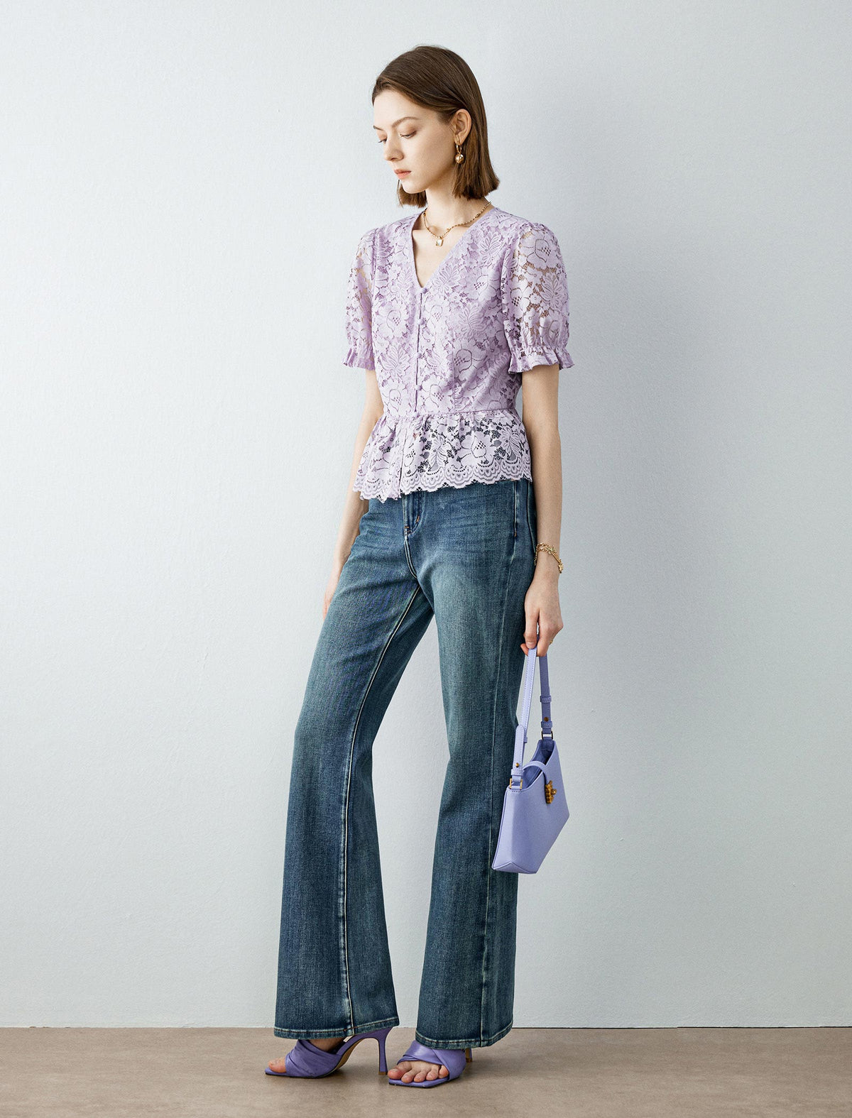 Lace V-Neck Ruffle Detail Puff Sleeve Top