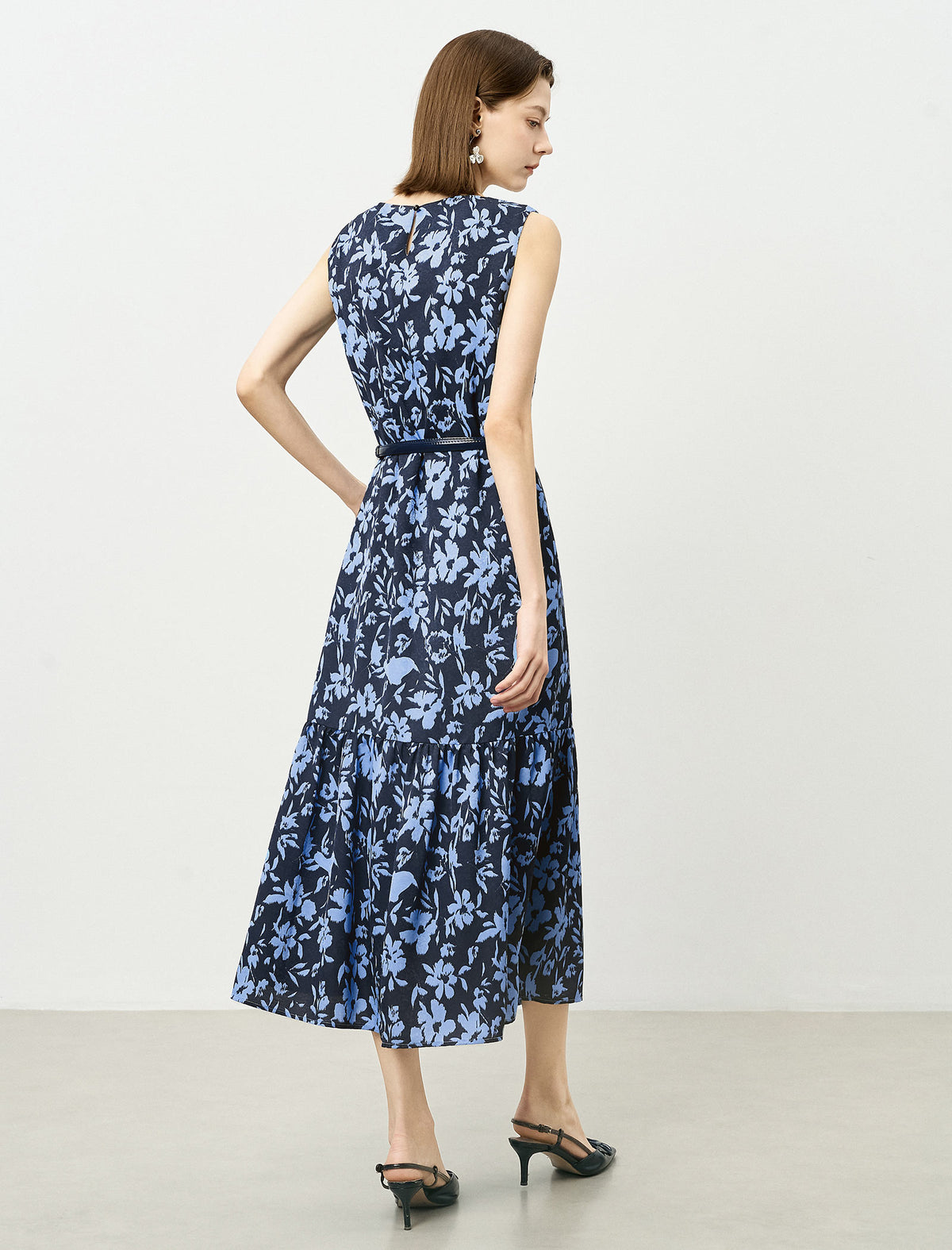 Floral Sleeveless Midi Dress