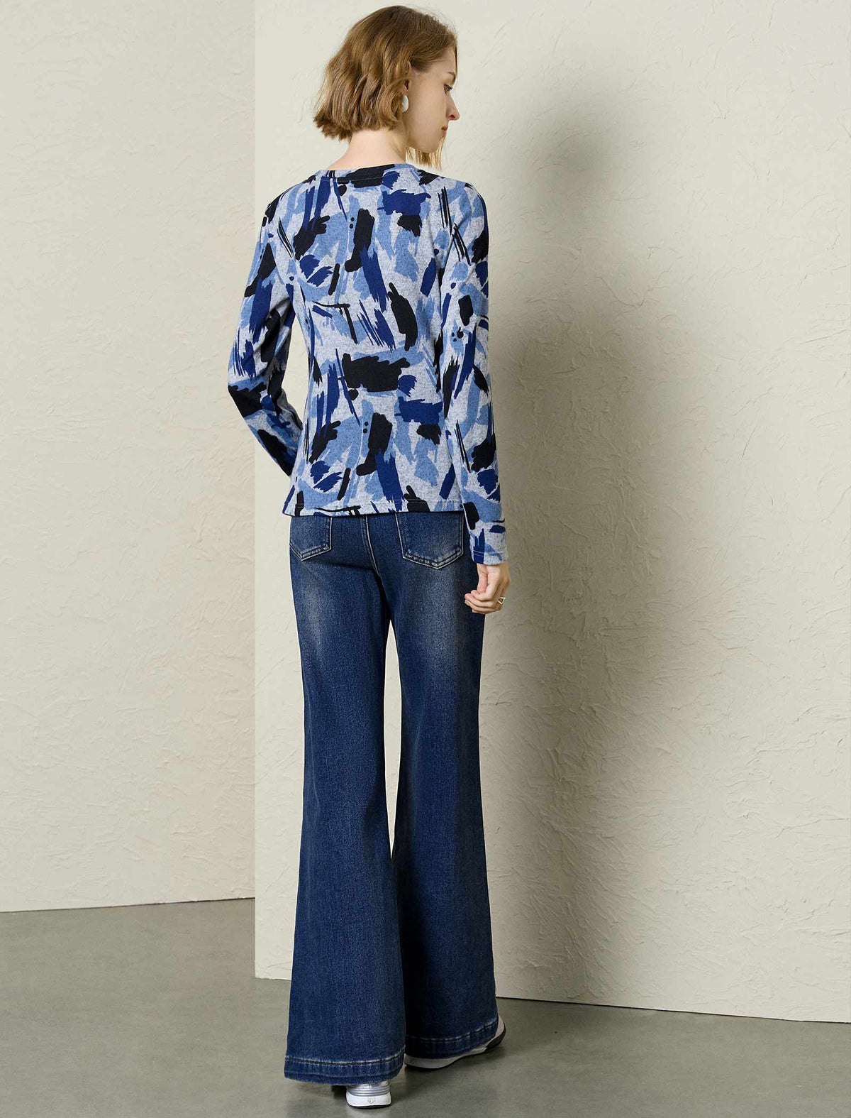 Blue Abstract Print Twist Front Long-Sleeve Top