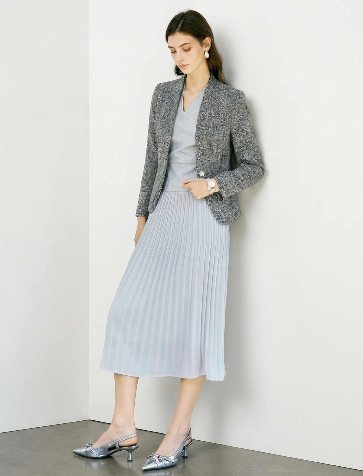 Grey Textured Cropped Blazer