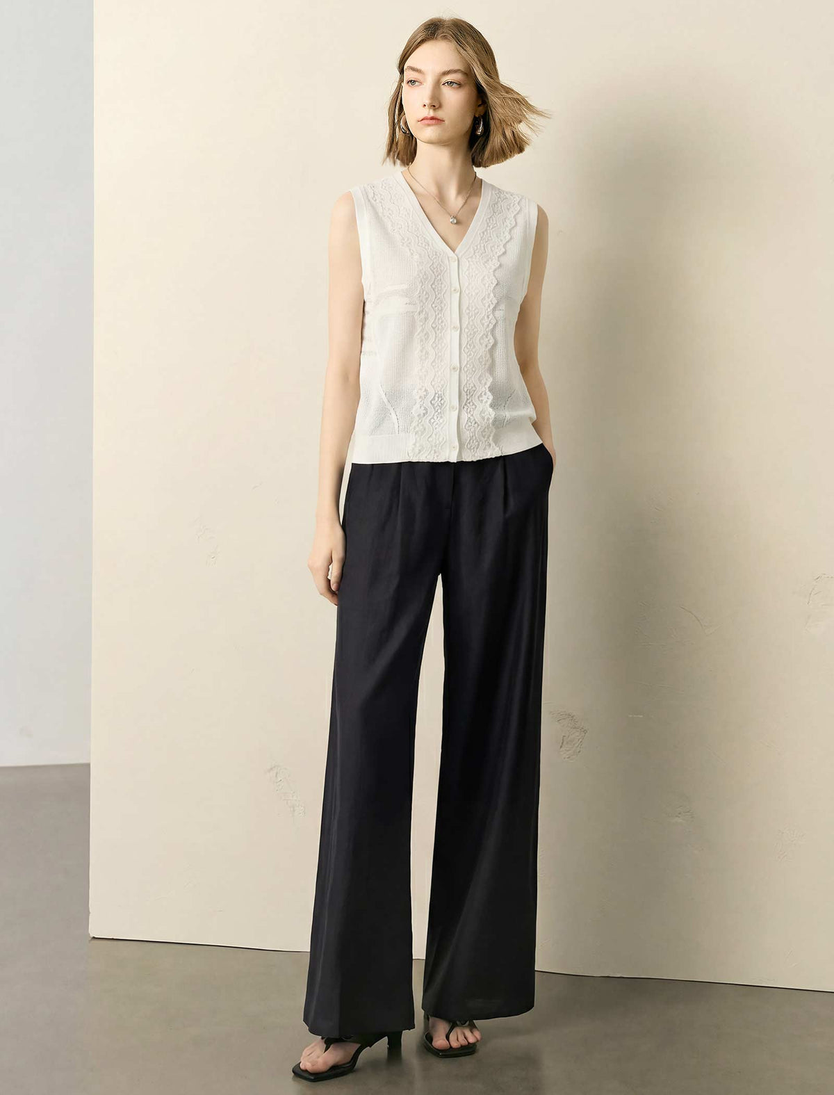 White Lace-Trim Knit Sleeveless Vest