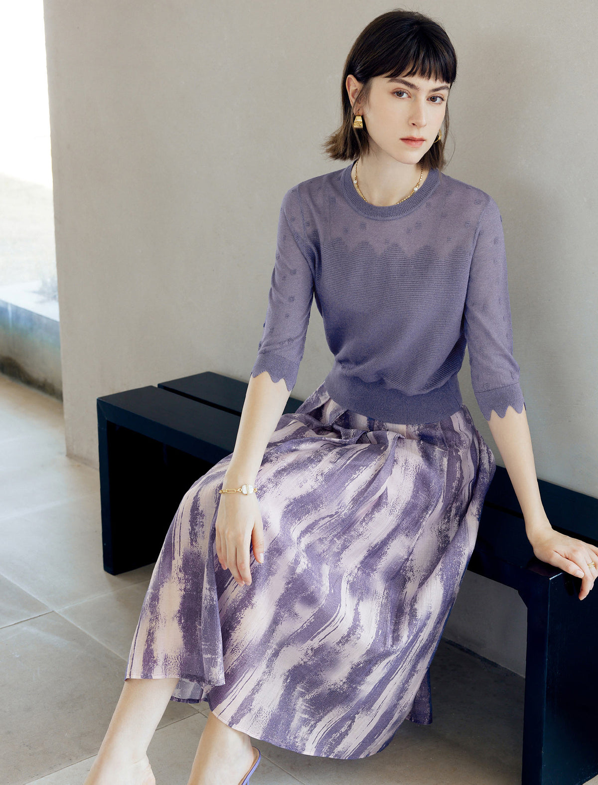 Wavy Texture Scalloped Cuffs Knitted Pullover