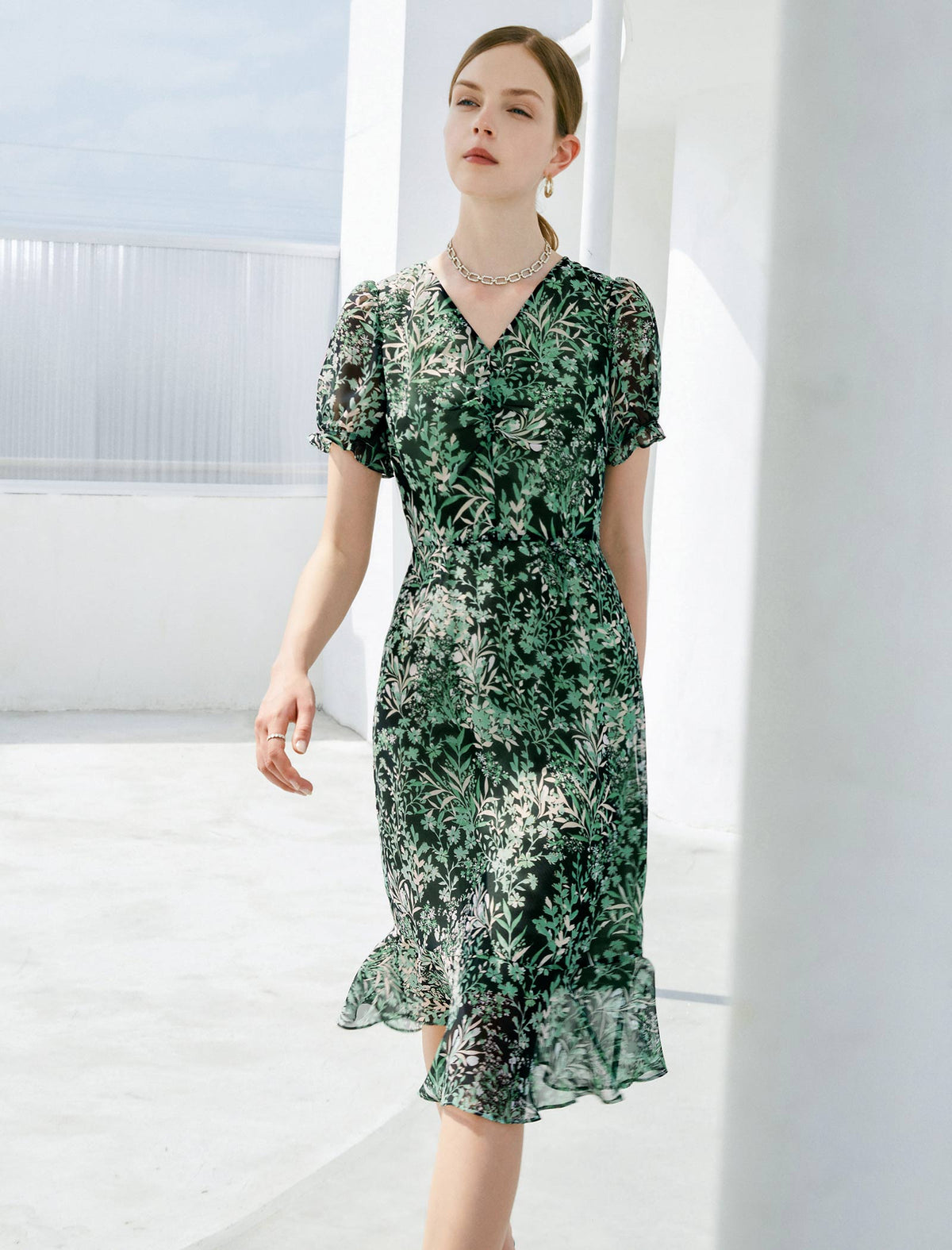Romantic V-Neck Floral Chiffon Midi Dress