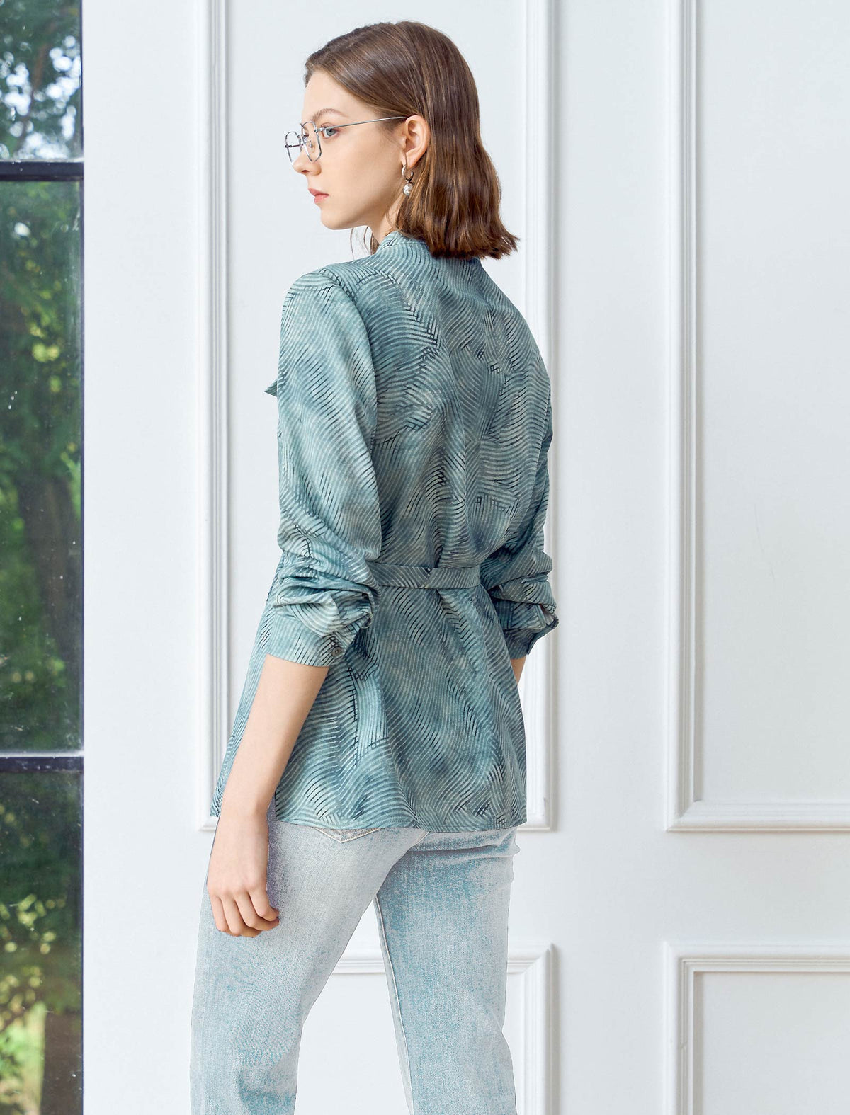 Textured Pattern Stand Collar Belt Detail Blouse
