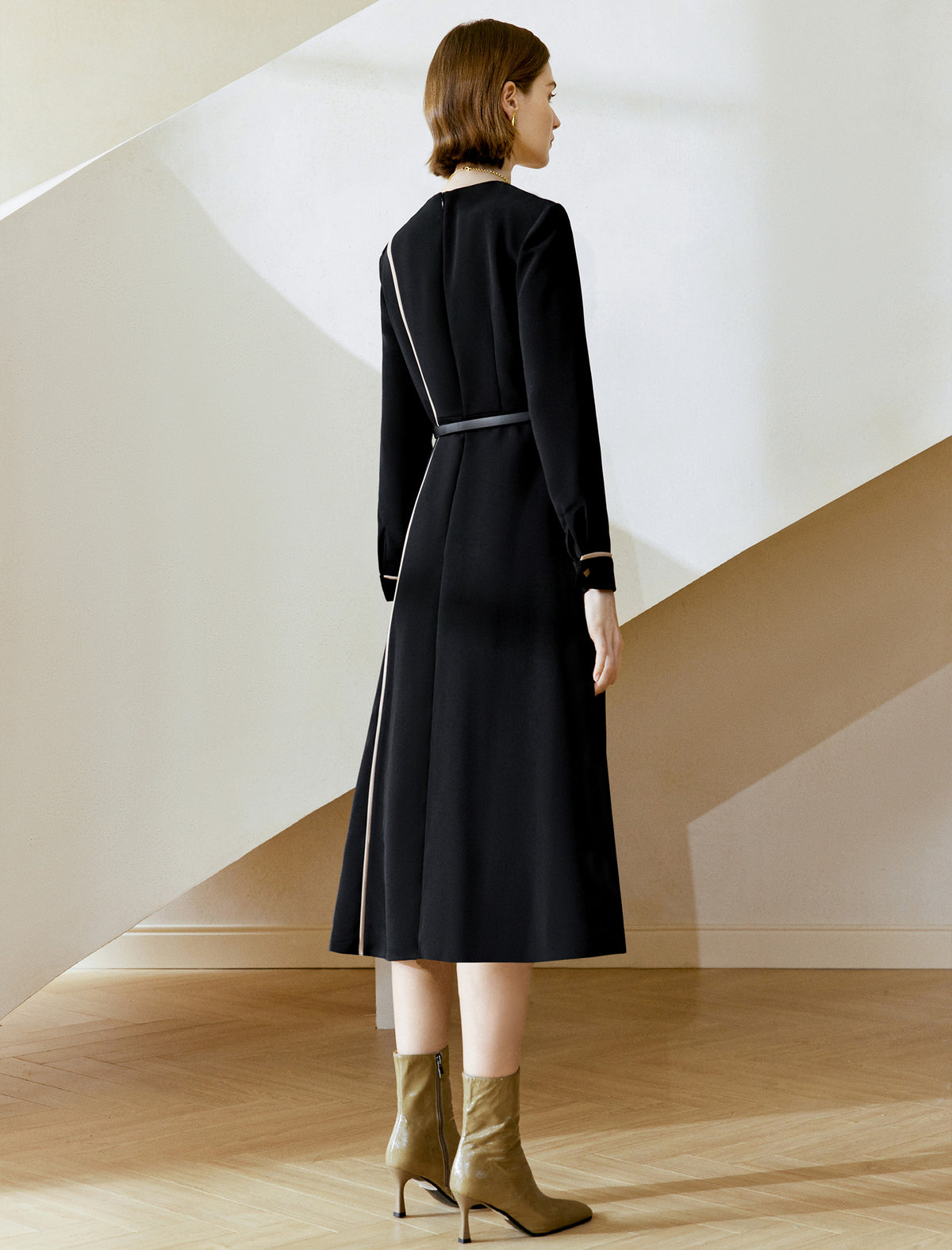 V-Neck Long Sleeve Belted Streamlined Midi Dress