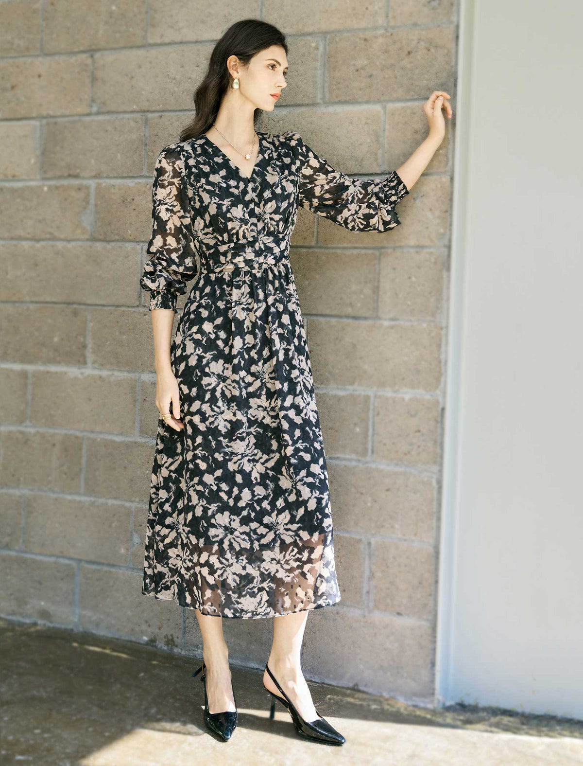 Black And Beige Floral Print Midi Dress
