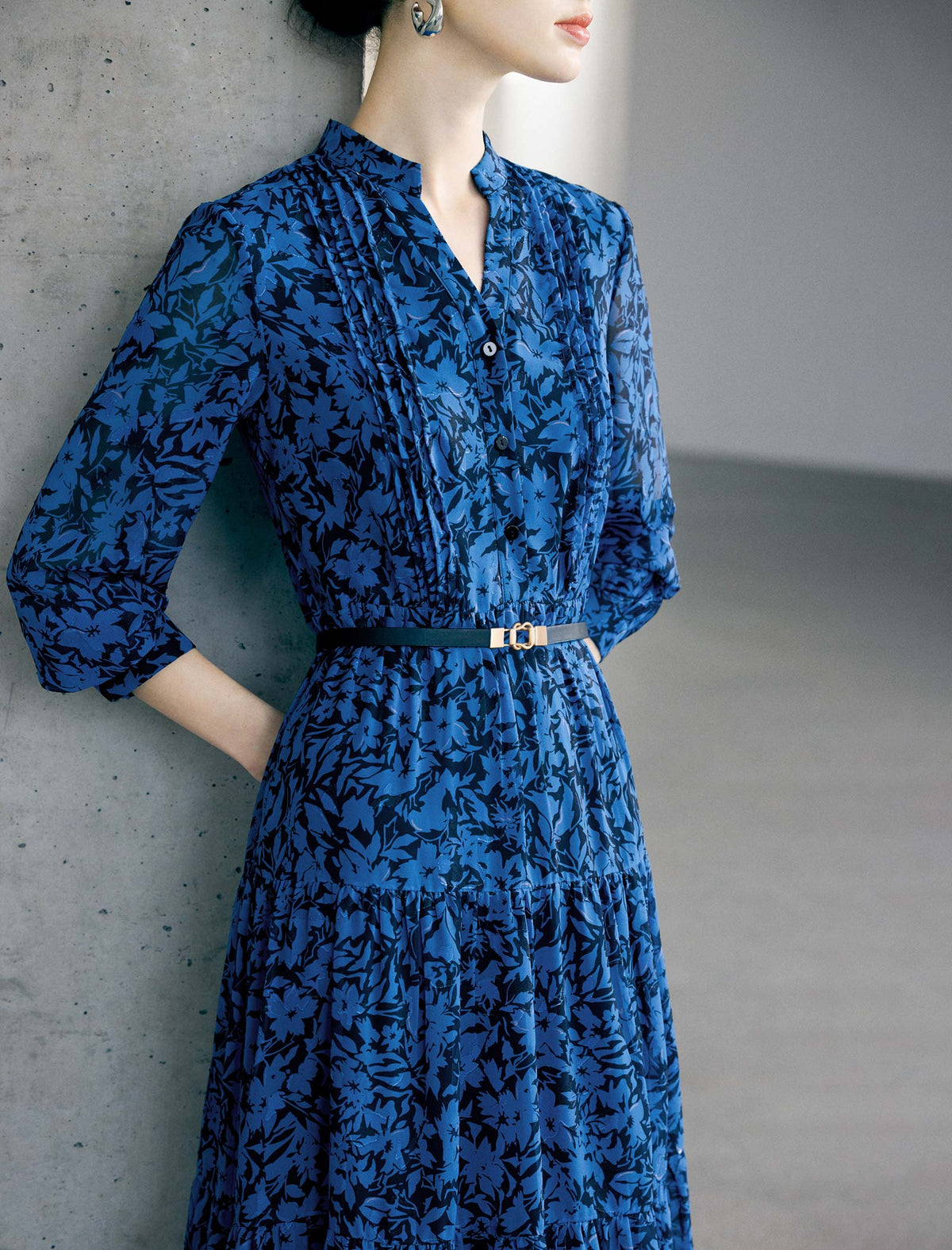 Floral Print Belted Pleated Midi Dress