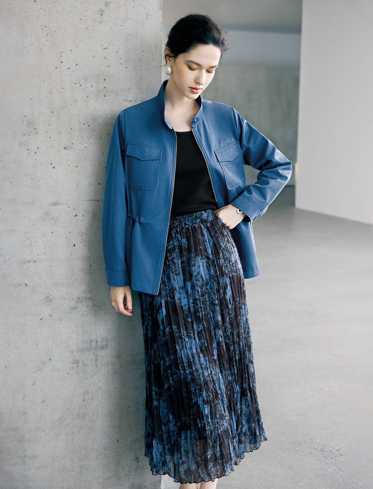 Drawstring-Waist Utility Jacket with Stand Collar