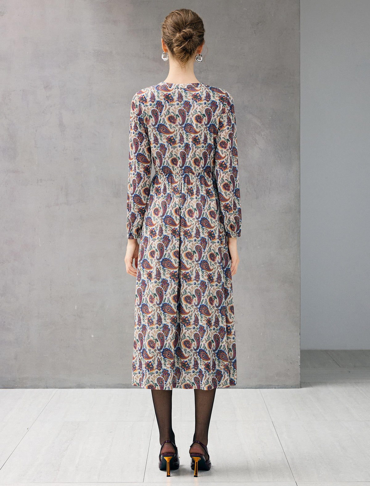 Paisley Print Stand-Collar Ruched-Waist Long Sleeve Midi Dress