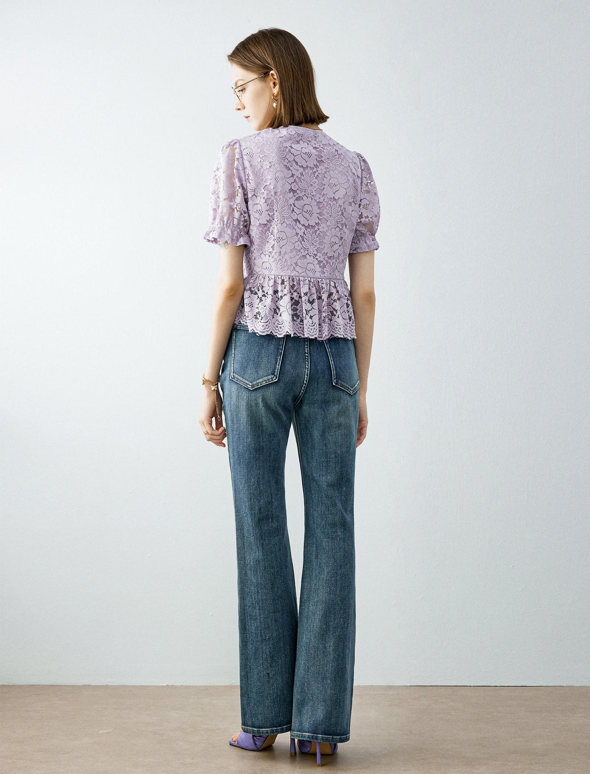 Lace V-Neck Ruffle Detail Puff Sleeve Top