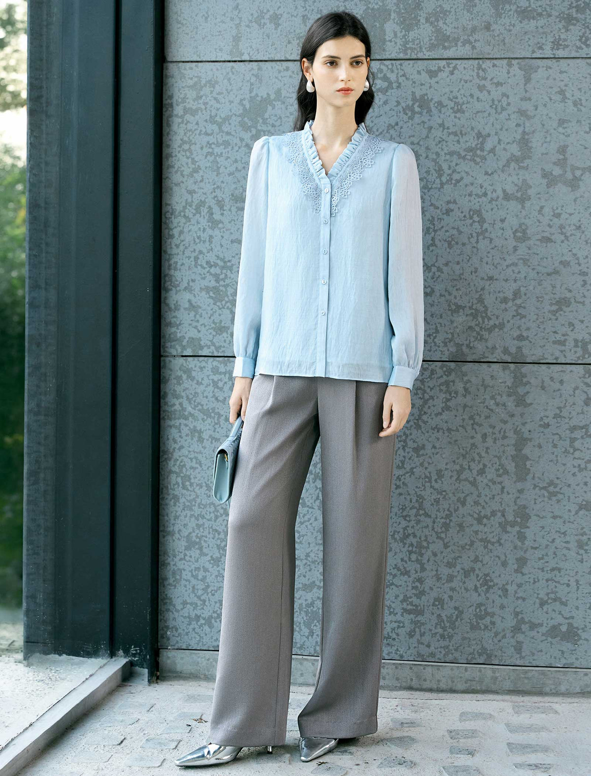 Lace Ruffle V‑Neck Long Sleeve Blouse