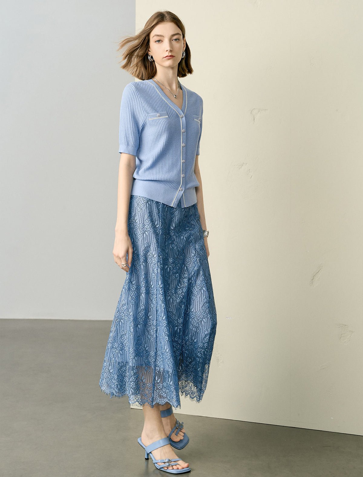 Blue Short-Sleeve V-Neck Button-Front Cardigan