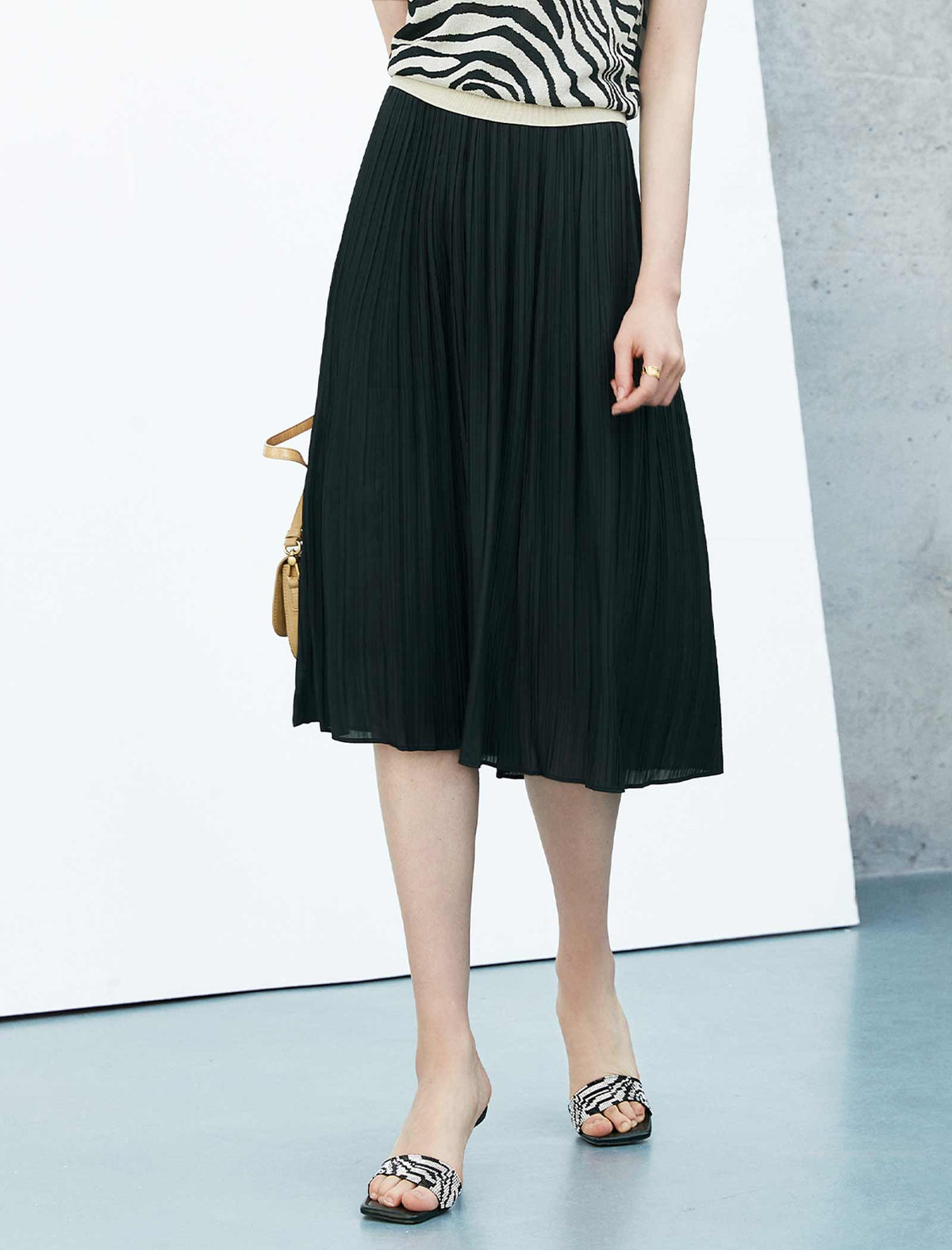 Minimal Pleated A-Line Skirt