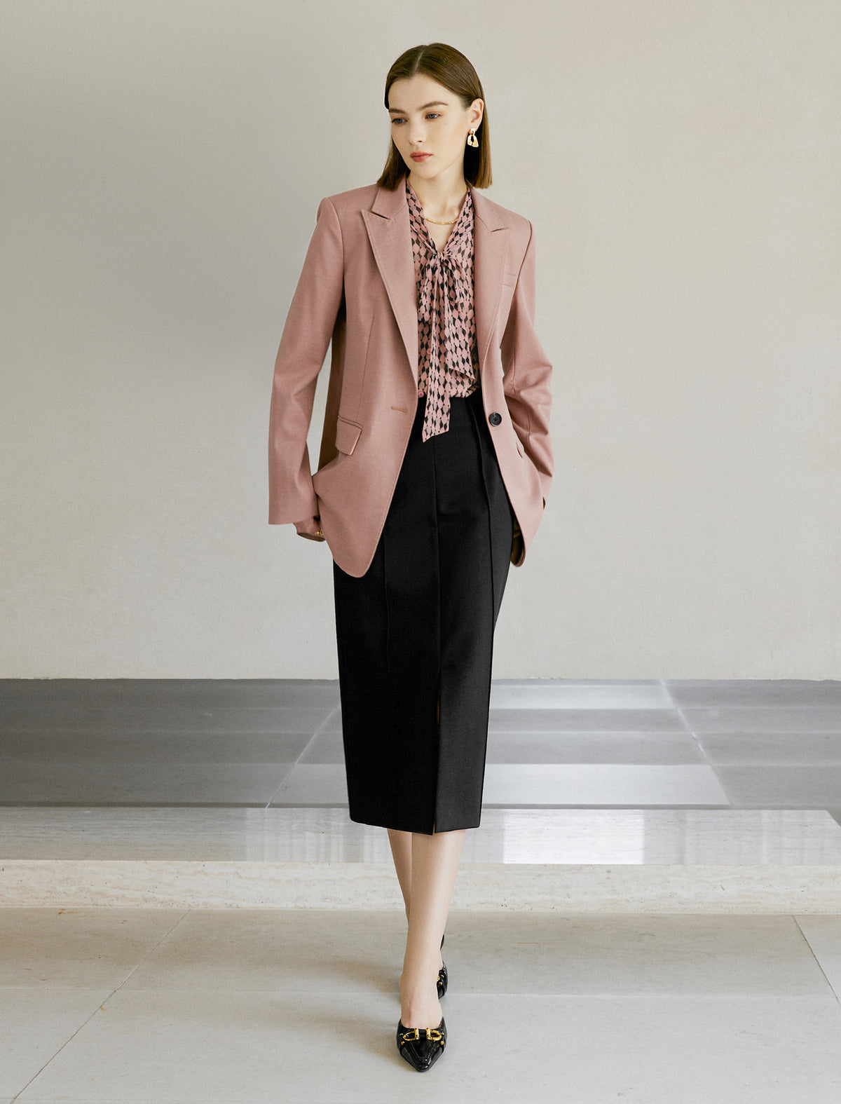 Geometric Print Tie Neck Blouse