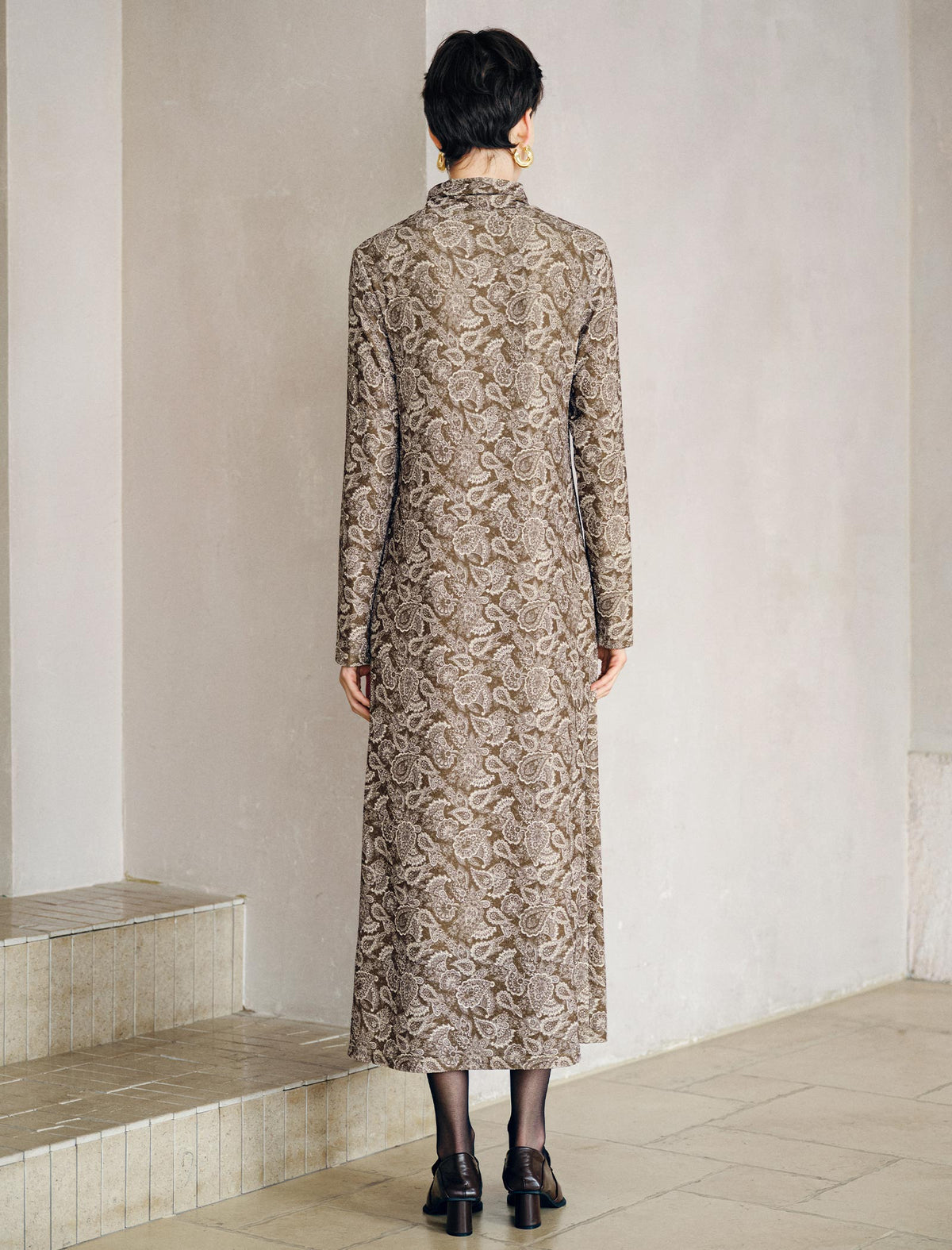 Mock Neck Paisley Belted Midi Dress