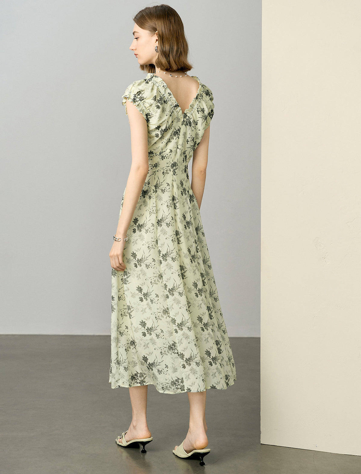 Floral Print Flutter-Sleeve Wrap Midi Dress