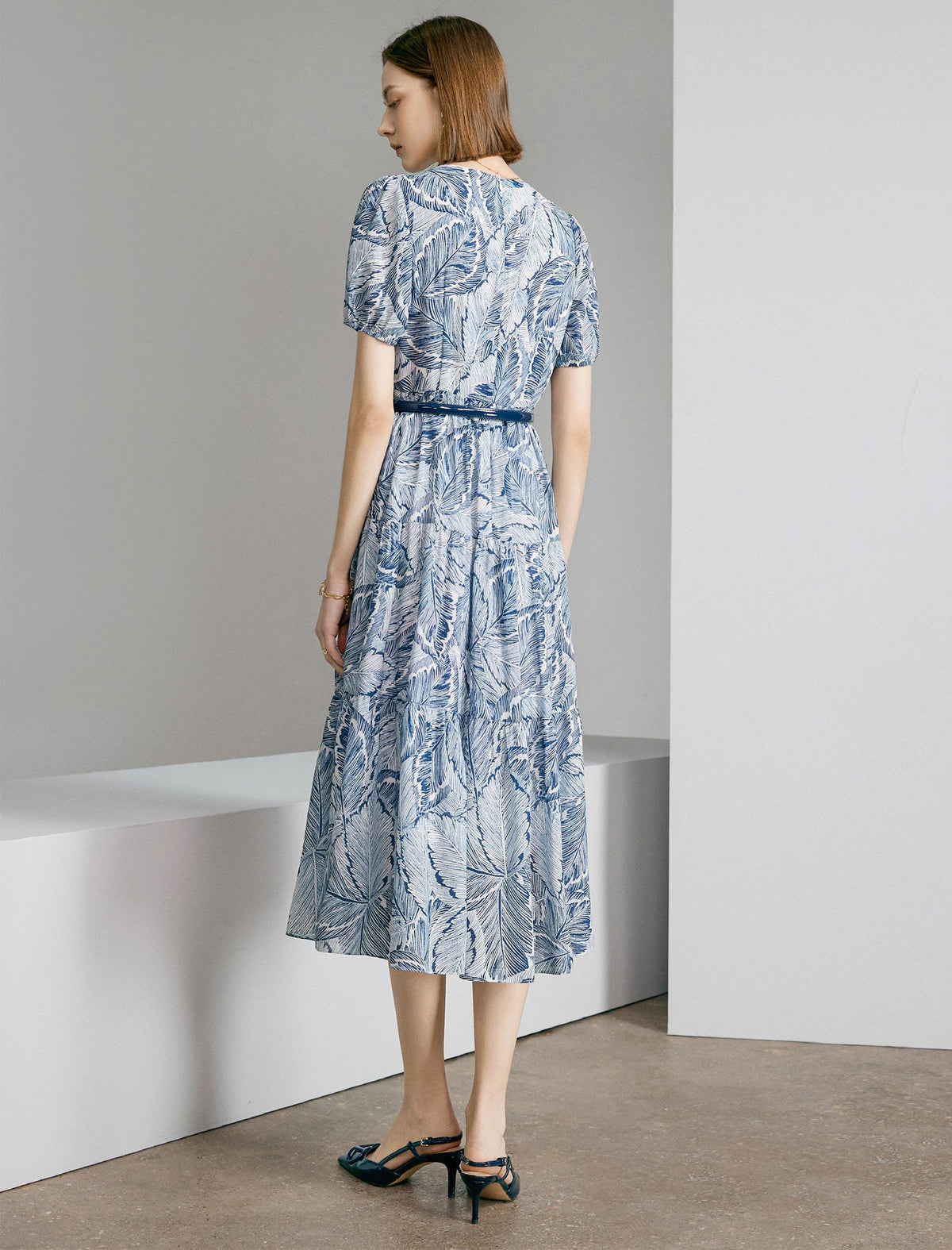 Leaf Print Puff Sleeve Midi Dress